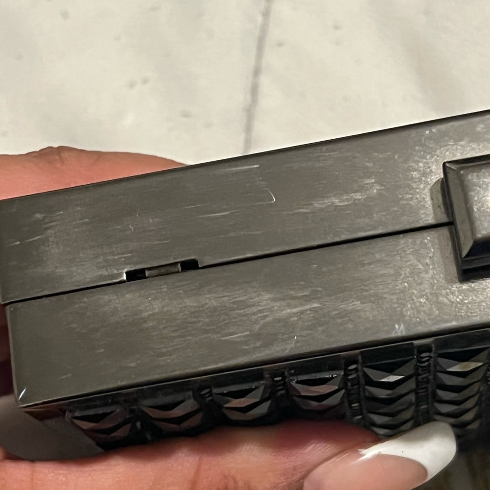 Inc International Concepts metal clutch - Picture 9 of 9